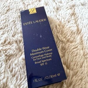 New! Estee Lauder navy and gold foundation tube 3C4 Medium/Deep